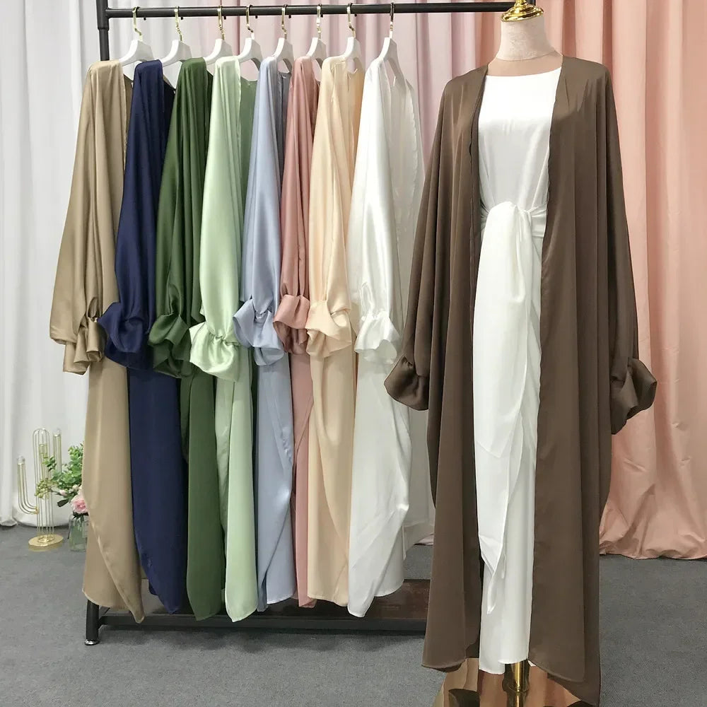 Double-Breasted Kimono Abaya with Sash Belt – Lightweight Traditional Robe