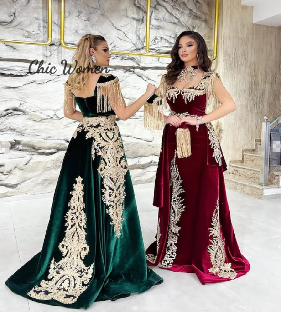 Elegant Velour Beaded Evening Dress – Floor-Length Scoop Neck Gown