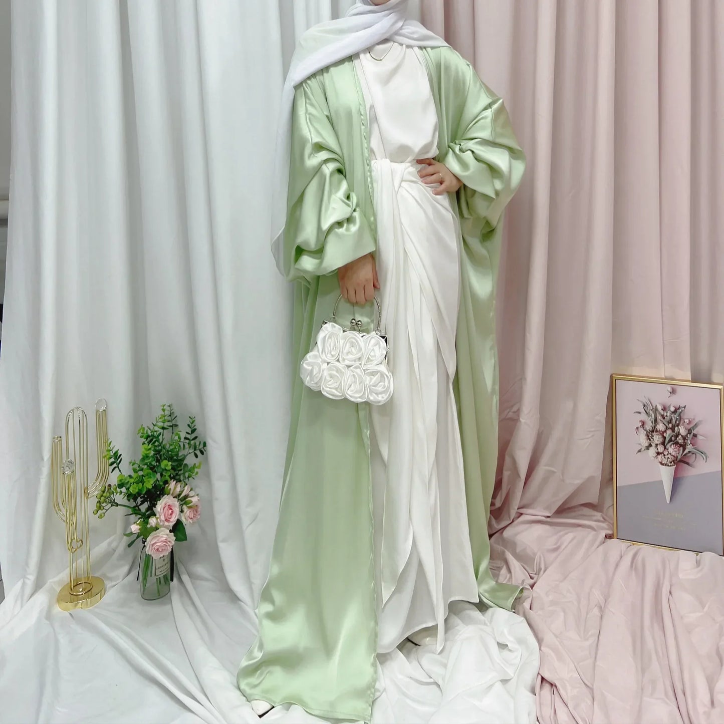 Double-Breasted Kimono Abaya with Sash Belt – Lightweight Traditional Robe